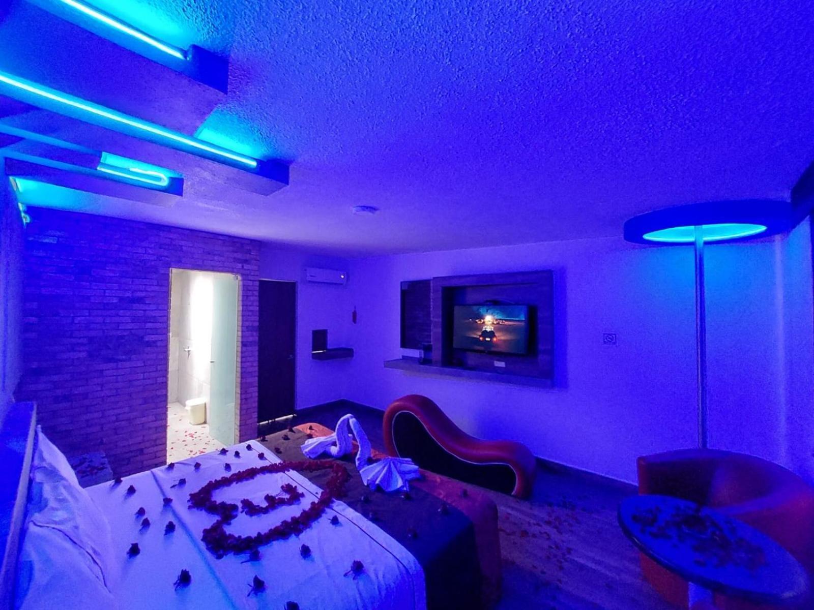Hotel Bataclan Temixco Zewnętrze zdjęcie